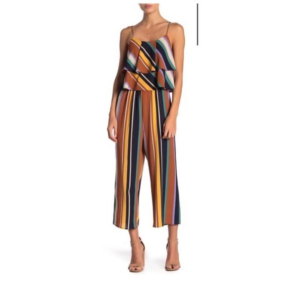 Le lis size M CP3032-1 Striped tier jumpsuit - Picture 1 of 2